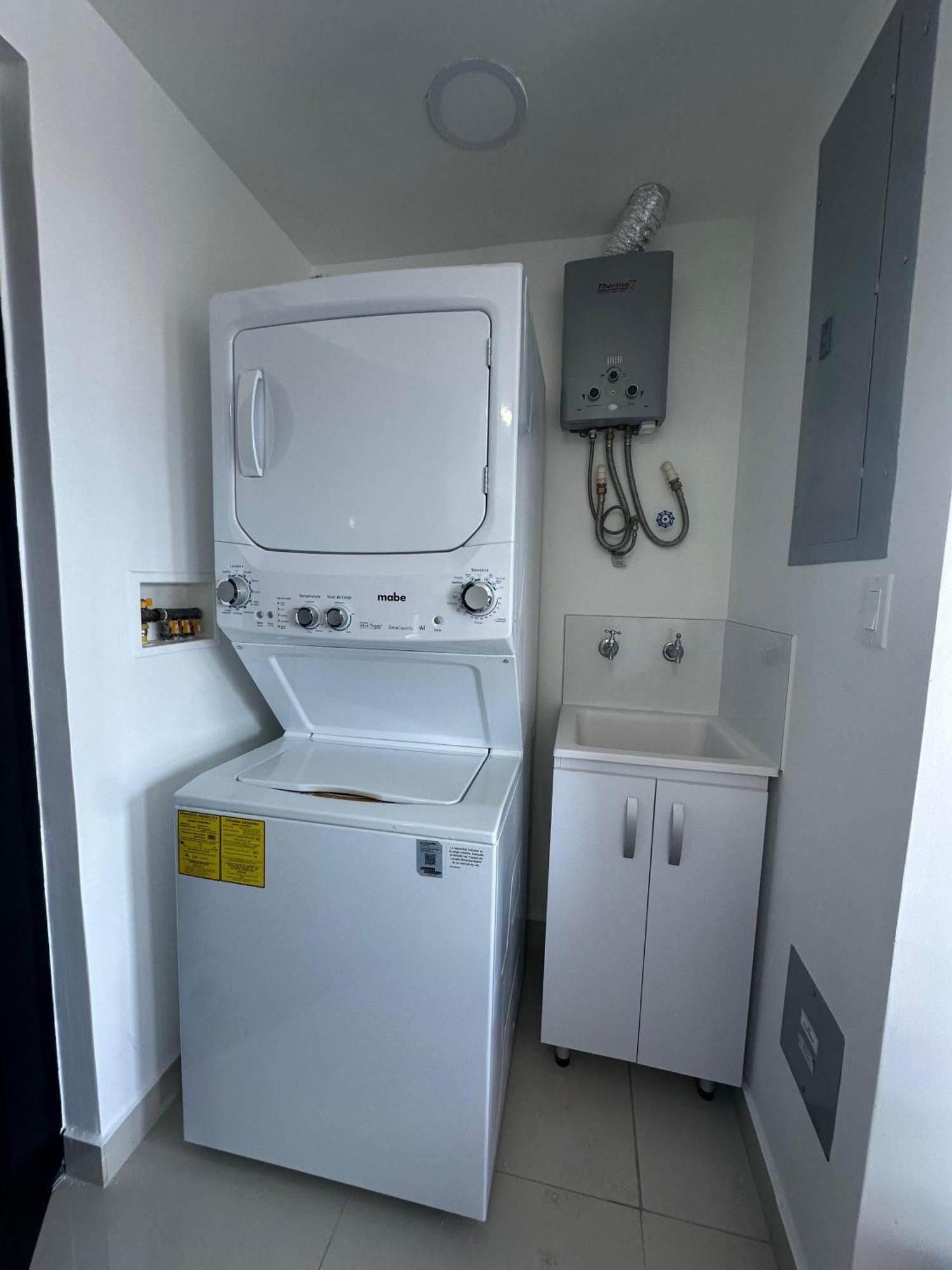 Acogedor De 1 Recamara En Avenida Balboa Apartment
